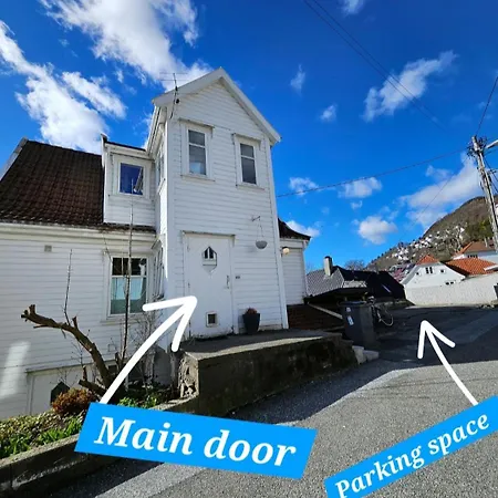 Is Where Your Heart Is! 아파트 *